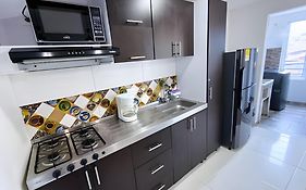 Amplio Y Moderno Apartasuite En El Centro